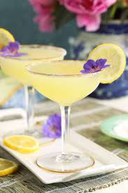 Lemon Drop Martini - always freshly made with pnümix